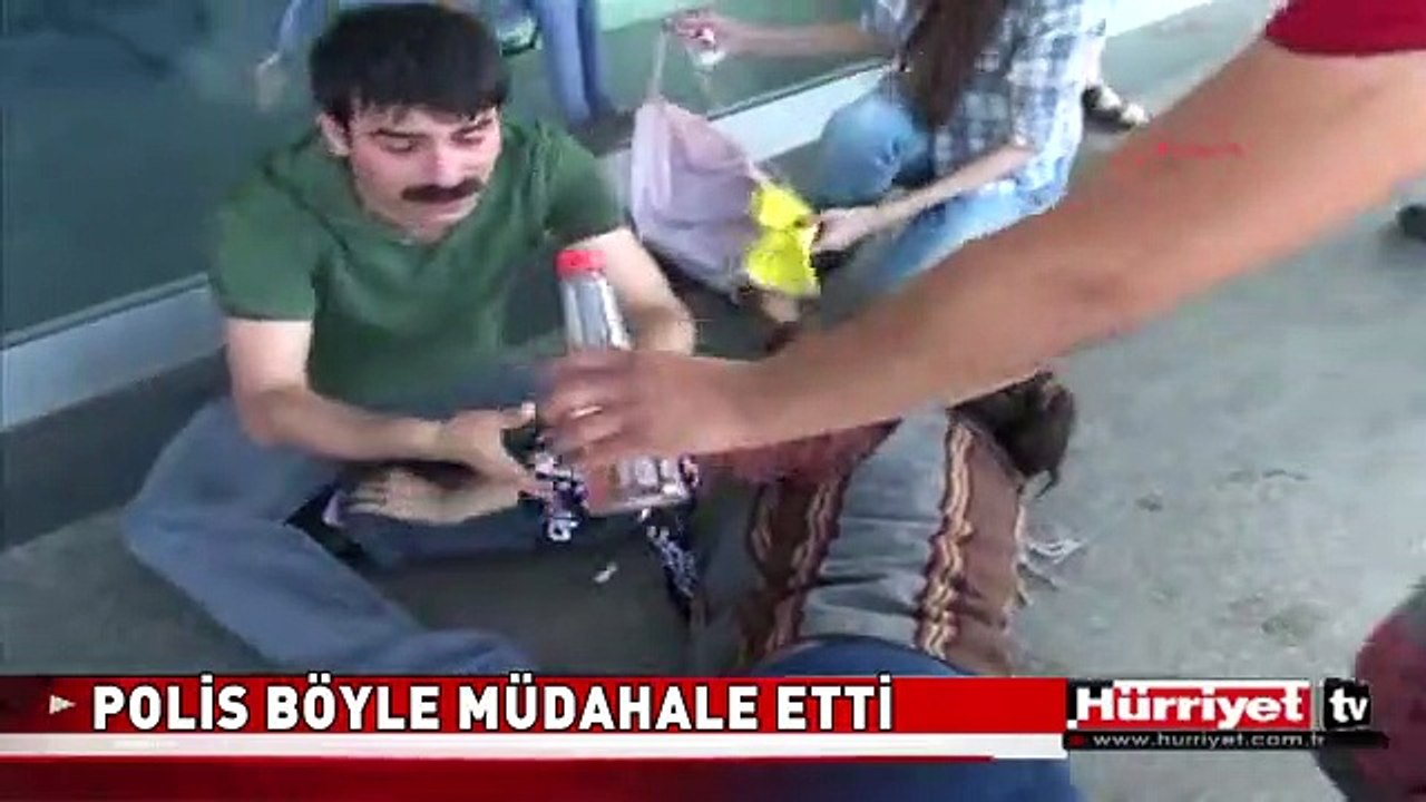 GEZİ PARKI İÇİN TAKSİM KARIŞTI! POLİS BİBER GAZI SIKIYOR