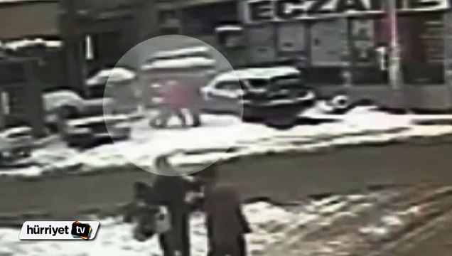 Bursa'daki beyzbol sopalı park kavgası kamerada