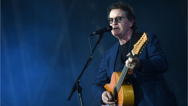 Voici - Francis Cabrel en deuil : sa mère Denise est décédée à 90 ans