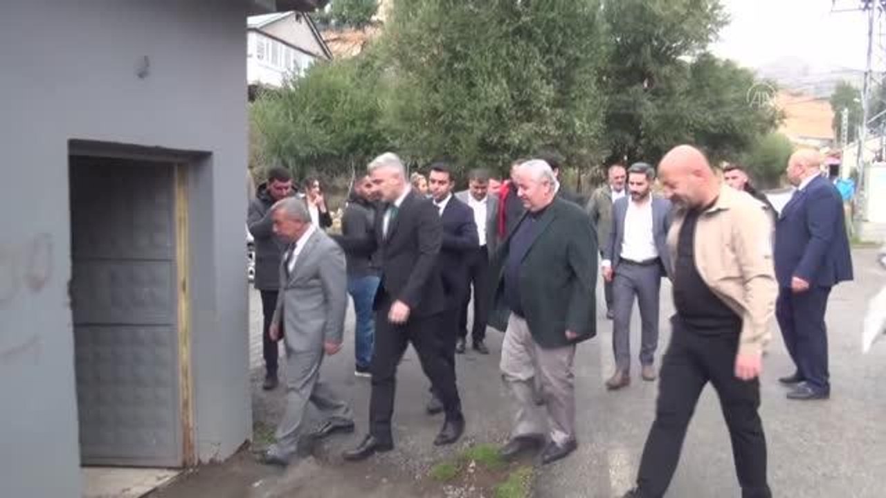 Bitlis haberleri... MHP heyeti, Bitlis'te köyleri ziyaret etti
