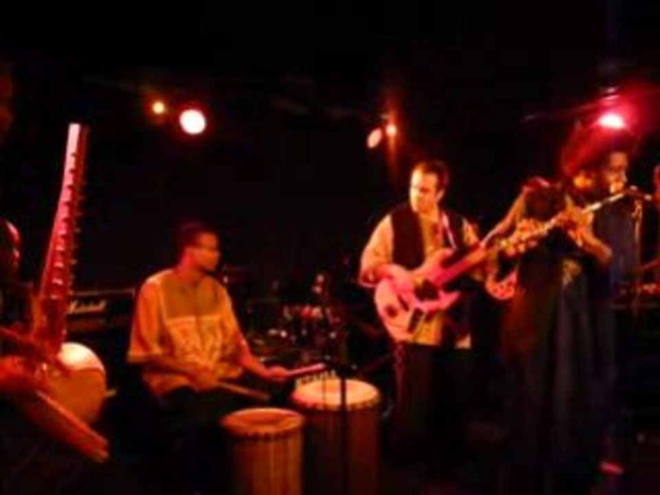 Rev'errant - Tropleindesons - Glaz'Art - février 2008