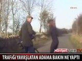 ÖFKELİ KADIN ADAMA BÖYLE SALDIRDI