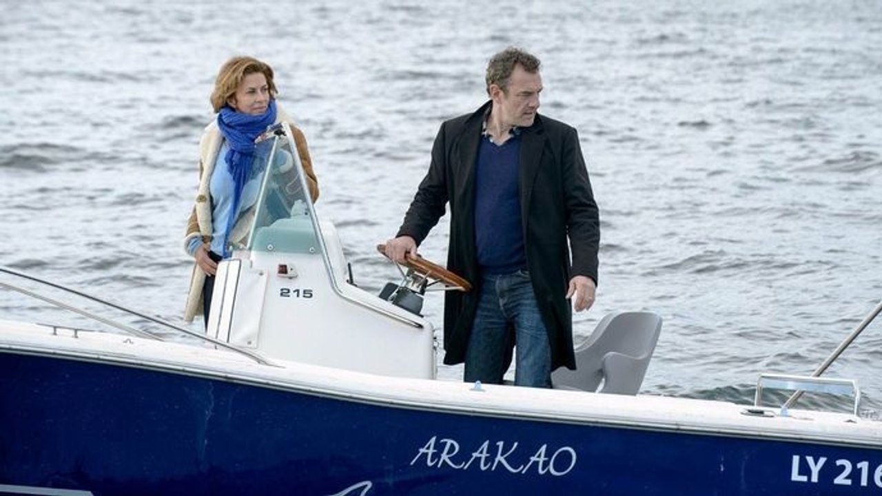 Meurtres Au Paradis Saison 11 épisode 8 Meurtres sur le Lac Léman - Vidéo Dailymotion