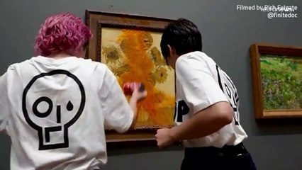 "Girassóis" de Van Gogh regados com sopa de tomate por ativistas ambientais