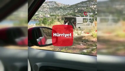 Hafriyat dolu çuvalları boşaltırken karşılarında zabıtayı görünce böyle geri yüklediler