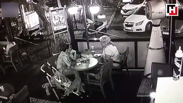 Deprem anı böyle görüntülendi