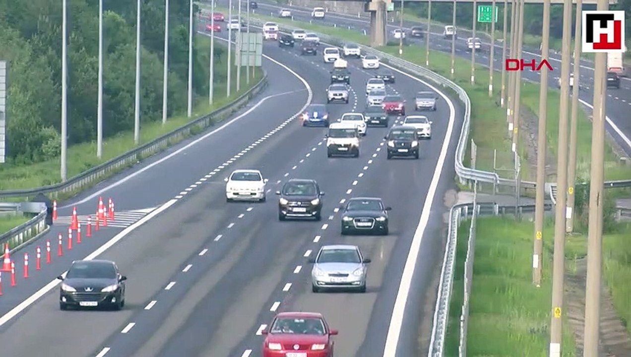 Bayram tatili dönüş trafiği başladı