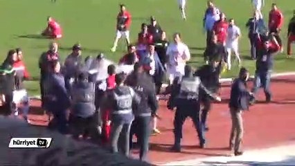 Maç bitti ortalık savaş alanına döndü