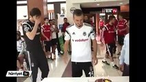 Oğuzhan Özyakup'un Doğum Günü Kutlandı