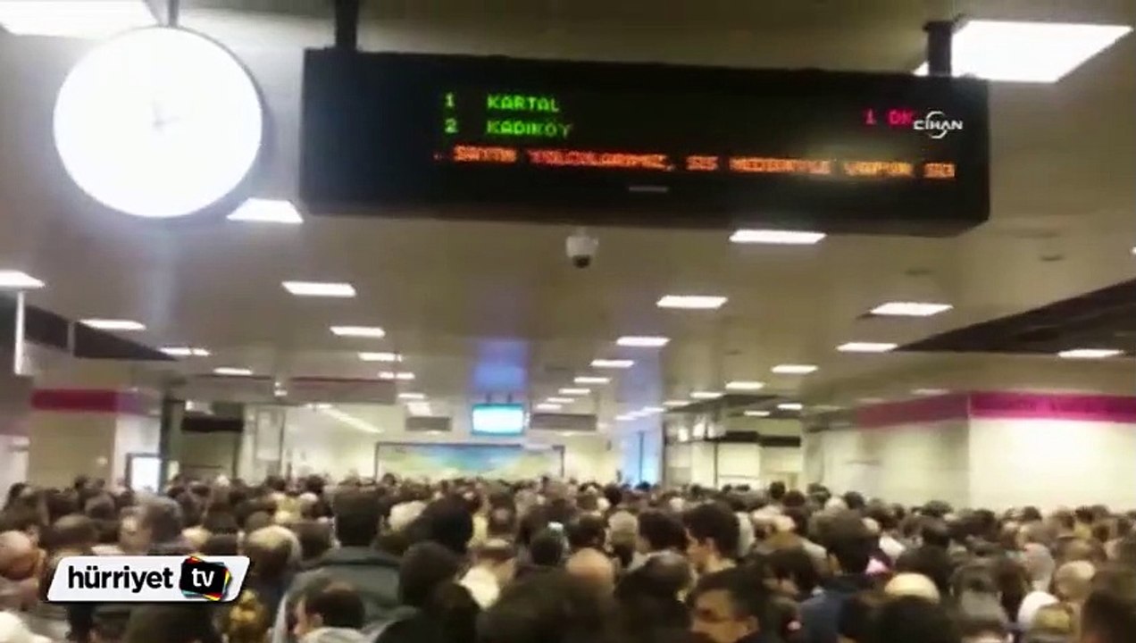 Marmaray’da izdiham