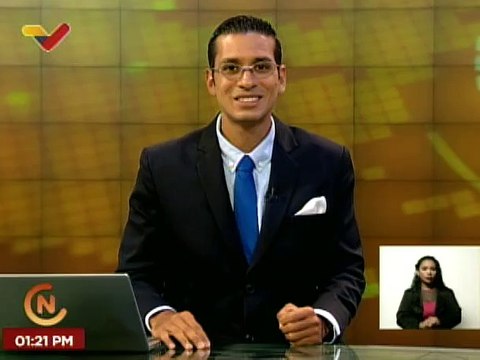 Poeta colombiano Saúl Mantilla : La poesía va a ser una de las expresiones para cantarle al cambio