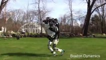 Boston Dynamics'in yeni insansı robotu doğada böyle koşuyor!
