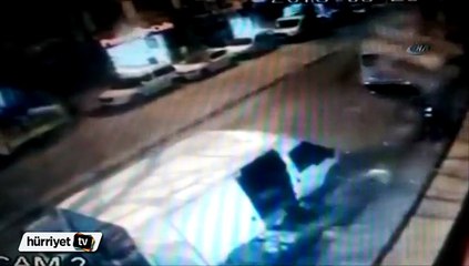 Dergiye bombalı saldırı güvenlik kamerasında
