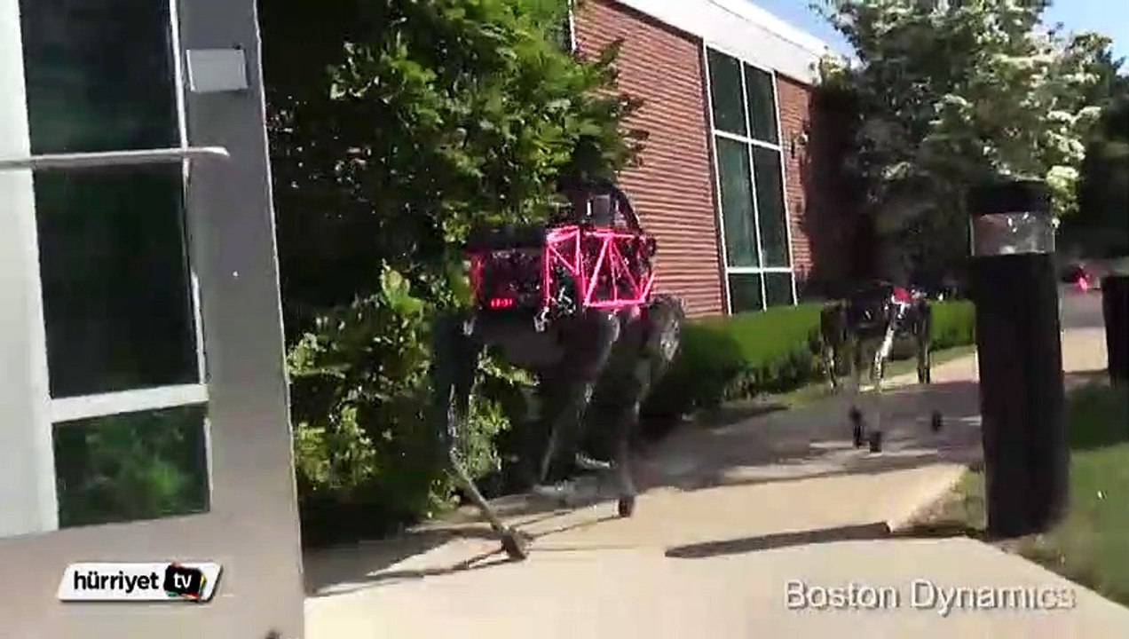 Boston Dynamics'in Yeni Robot Hayvanı: SpotMini