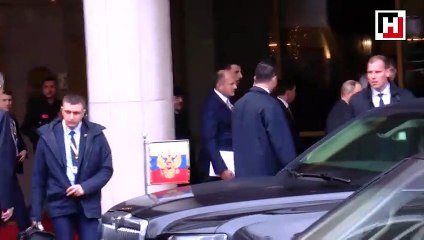 Putin zirveye katılmak üzere otelden ayrıldı