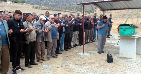 KONSER SONRASI DÖNÜŞ YOLUNDA KAZA 2 ÖLÜ, 1 YARALI