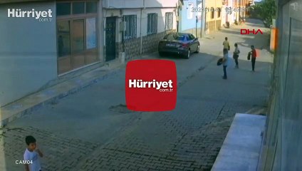 Çocukların sokak sokak gezip, çöp toplama anları kamerada