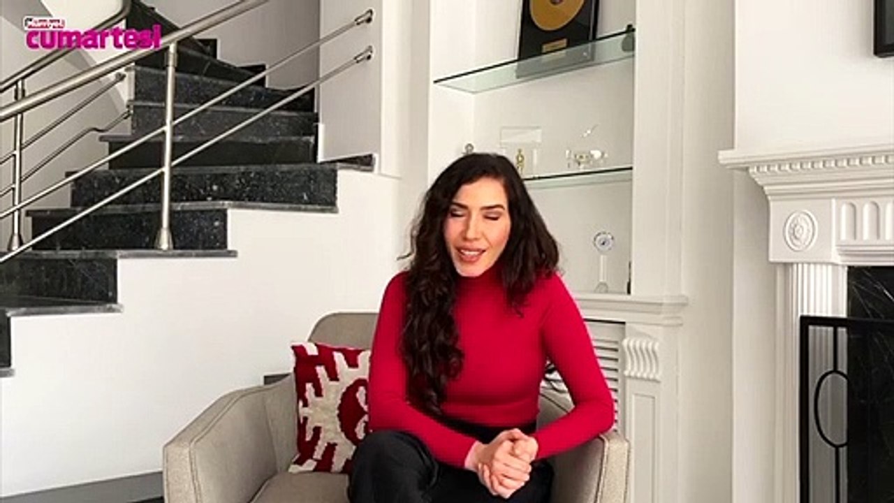 Burcu Güneş Hürriyet Cumartesi’de