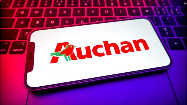 Chiffre d'affaires, marges... voici les comptes des hypermarchés d'Auchan et de Carrefour