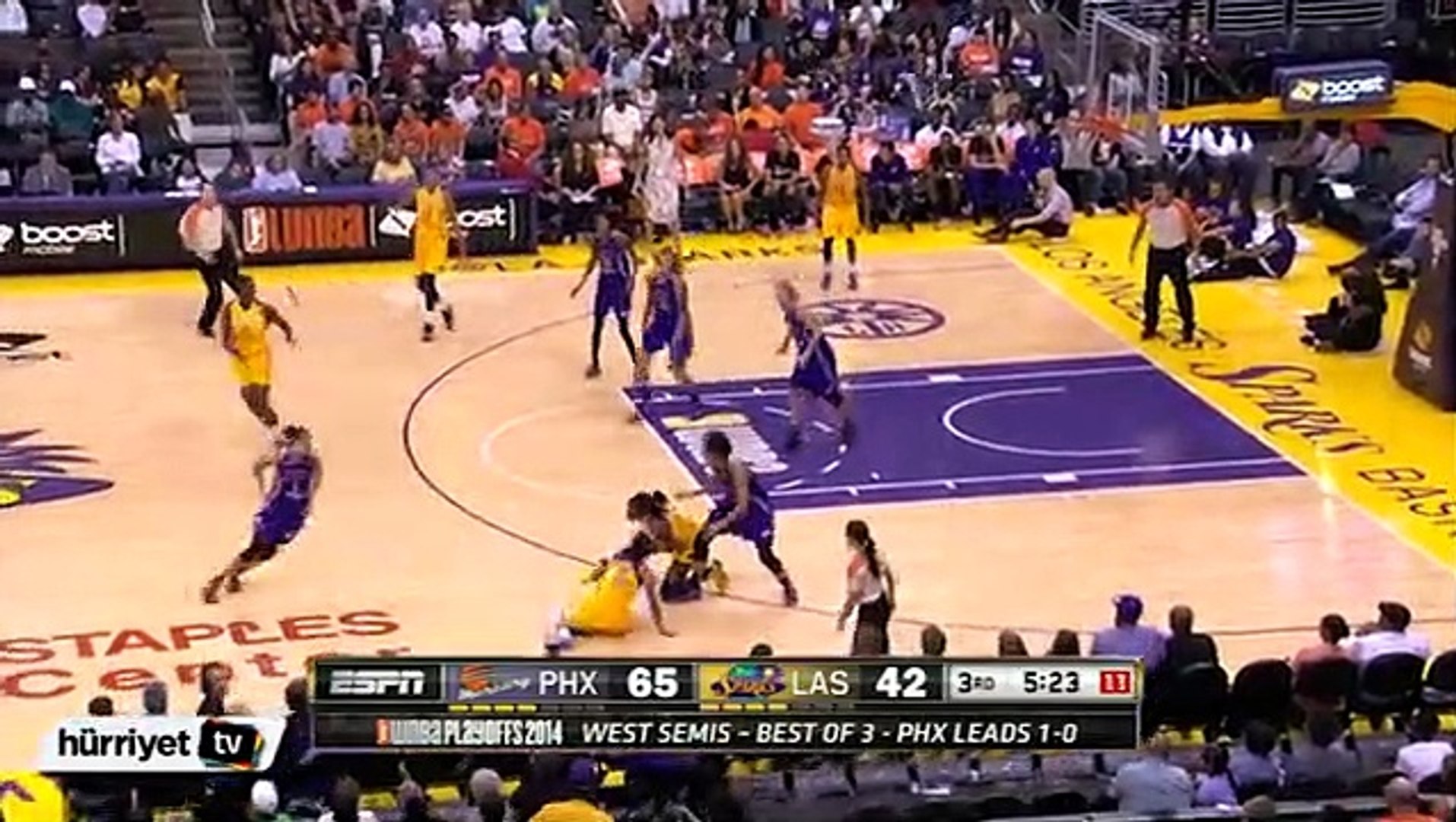 ⁣WNBA Play-off tarihinin ilk smacı!