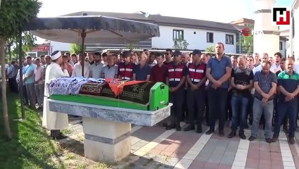 Üniversiteli Burcu gözyaşları arasında toprağa verildi