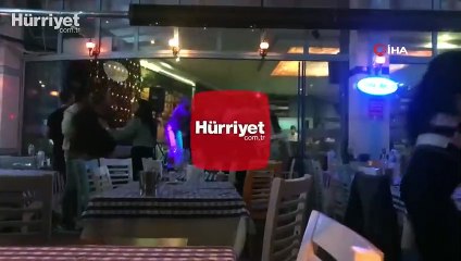 Eğlence mekanının savaş alanına döndüğü kavga kamerada