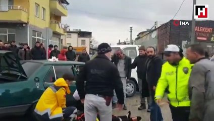 Seviyor musun? sorusuna olumsuz yanıt alan kadın otomobilin direksiyonunu kırdı