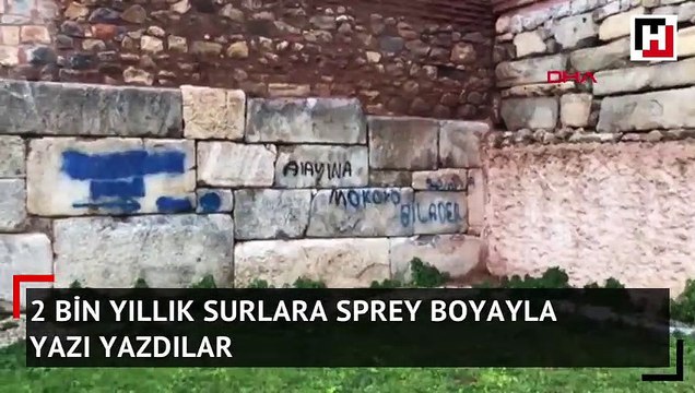 2000 yıllık surlara yazı yazılması tepki çekti