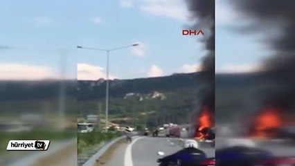 Otobüsle çarpışan TIR’ın sürücüsü yanarak can verdi