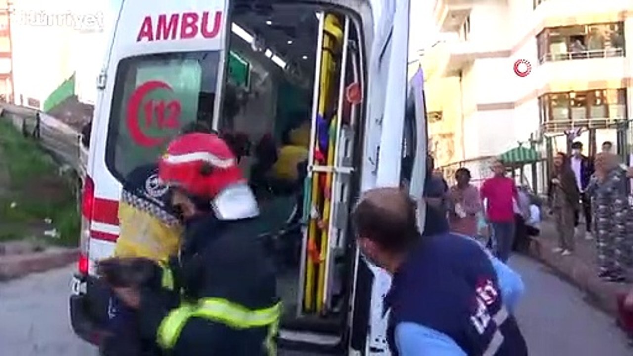 Kocaeli'nden bir evde çıkan yangında  kurtarılan çocuk hayatını kaybetti