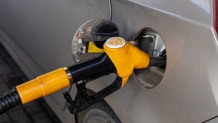 DIRECT. Pénurie d'essence : accord trouvé chez TotalEnergies, Esso-ExxonMobil prévoit un retour à la normale d'ici "deux à trois semaines"