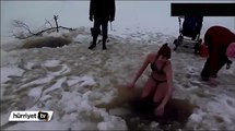 Rus kızların buzlu suyla imtihanı