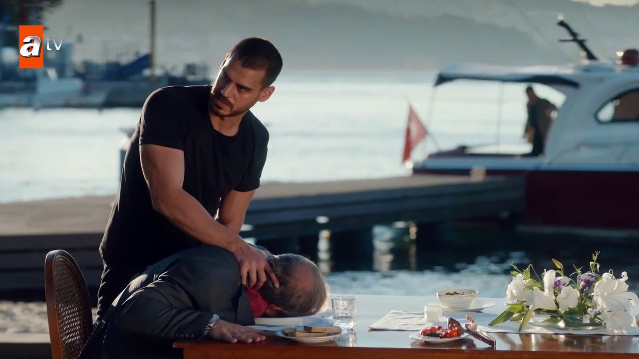 Kurtoğlu Sahnede! - Yalnız Kurt 21. Bölüm