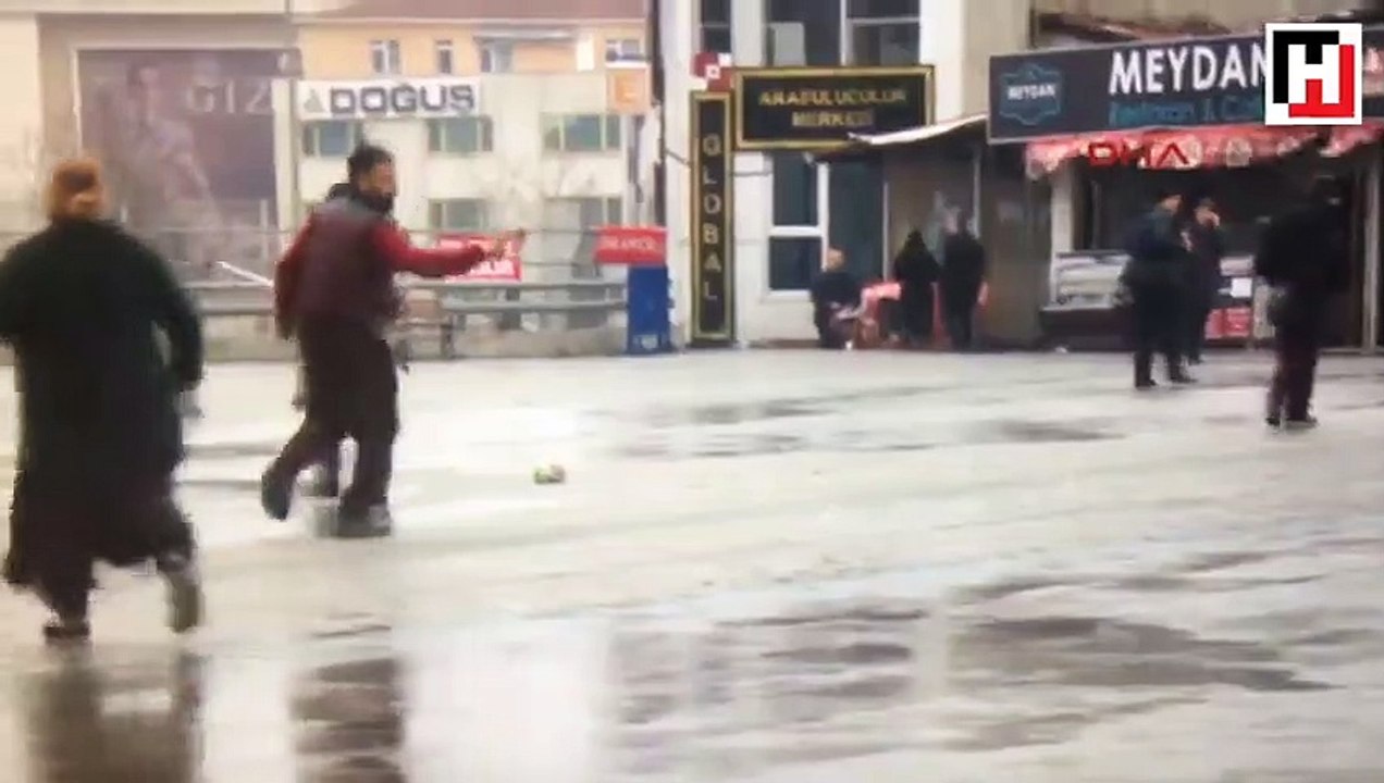 Çağlayan'daki İstanbul Adalet Sarayı önünde kavga