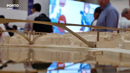 Maquete da nova ponte do metro do Porto leva milhares de curiosos à Exponor