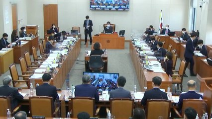 "김문수 고발해야" VS "사상의 자유"...환노위 공방 / YTN