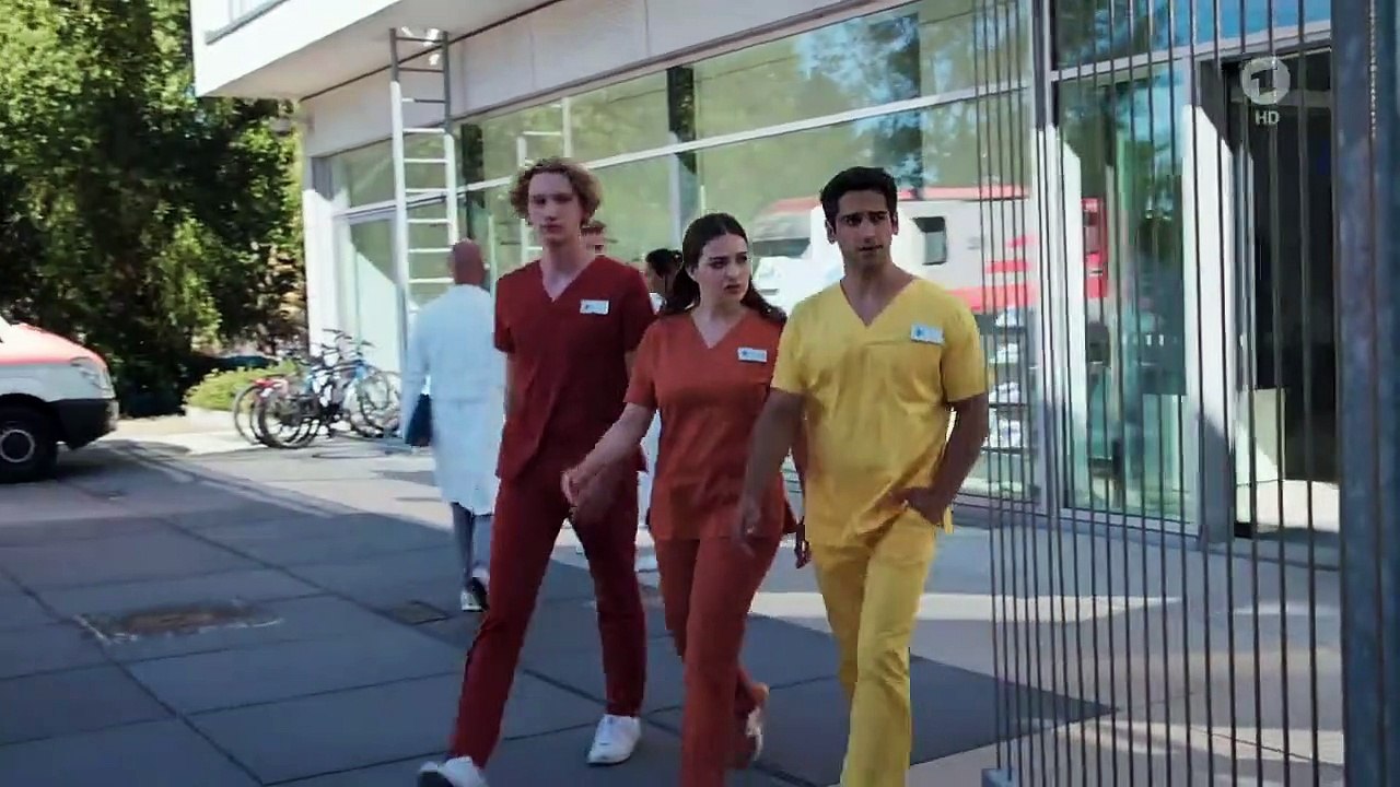 In aller Freundschaft - Die Krankenschwestern Staffel 1 Folge 8 HD Deutsch