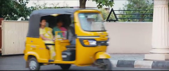 Velaiyilla Pattathari Bande-annonce (EN)