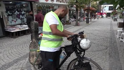 BİSİKLETLİLERİ YAŞATALIM? SLOGANIYLA İSTANBUL'DAN, DİYARBAKIR'A PEDAL ÇEVİRİYOR
