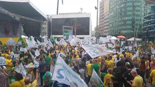 Brezilya Devlet Başkanı Jair Bolsonaro Rio de Janeiro'da seçim kampanyası düzenledi