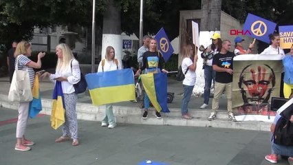 BODRUM'DA YAŞAYAN UKRAYNALILARDAN RUSYA'YA TEPKİ