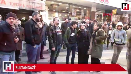 İstanbul Sultangazi'de cami inşaatında çökme meydana geldi.