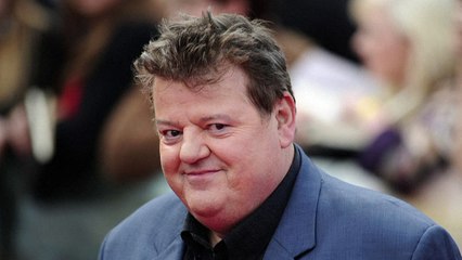 Morre Robbie Coltrane, o meio gigante Hagrid nos filmes de Harry Potter