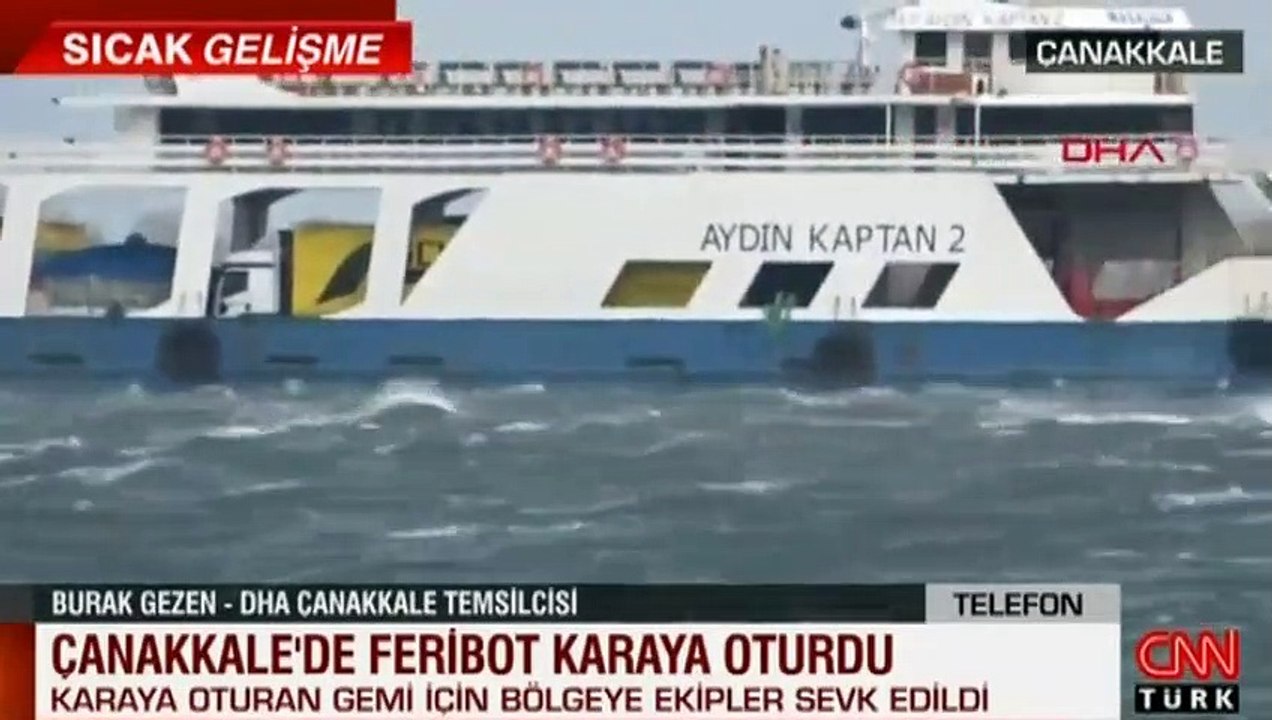 Son dakika: Çanakkale'de fırtınanın sürüklediği feribot karaya oturdu