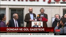 Can Dündar ve Erdem Gül, Cumhuriyet Gazetesi önünde açıklama yaptı