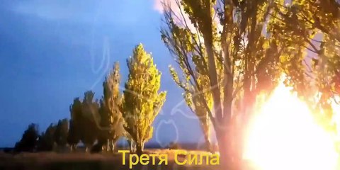 Скачать видео: Ukraine Mechanized Brigade Fire M270 HIMARS on Russian Positions