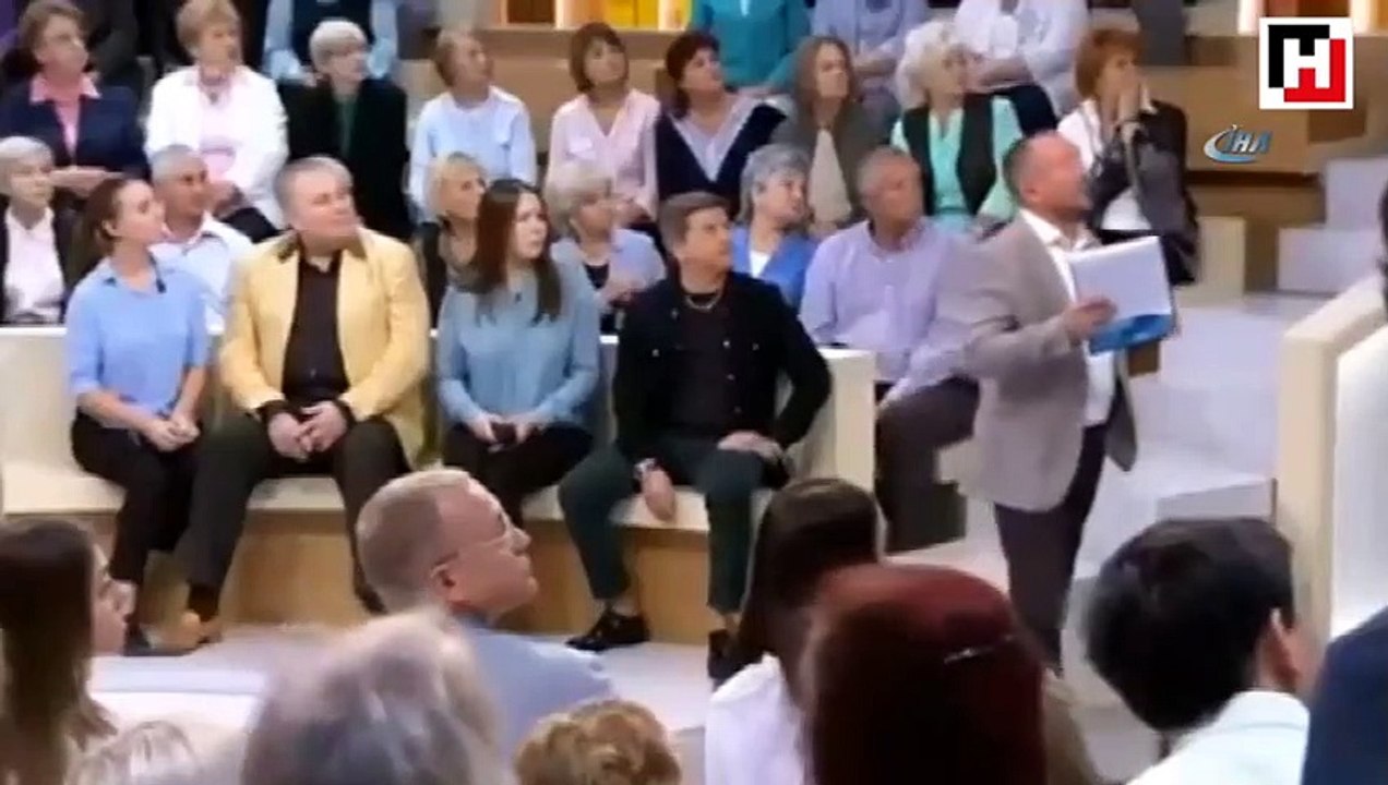 Rus muhabire canlı yayında saldırı