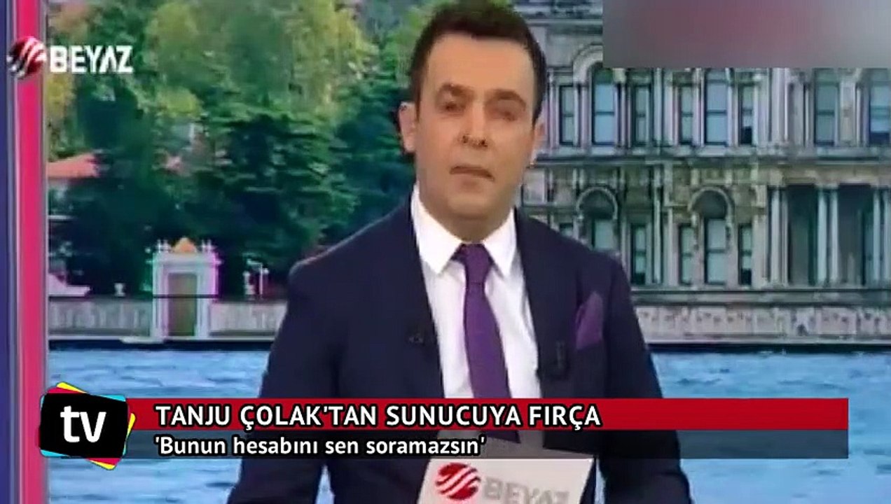 Canlı yayında sunucuya fırça