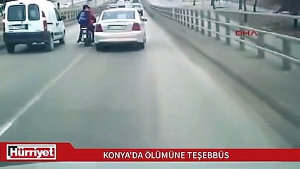 Trafikte tartıştığı motosikletliye böyle çarptı