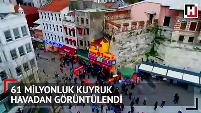 Milli piyango bileti almak isteyenler metrelerce kuyruk oluşturdu